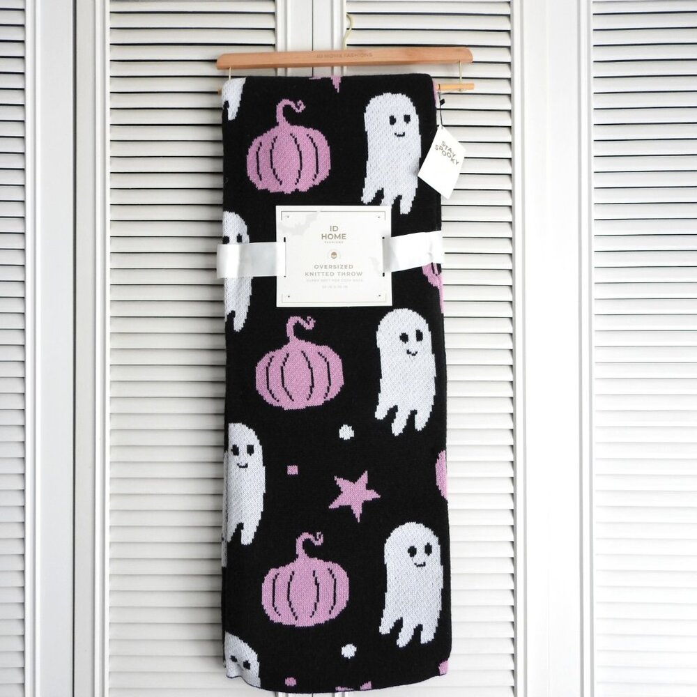 NWT Ghosts Pink Pumpkins Oversized Throw Blanket ID Home Fashions Black